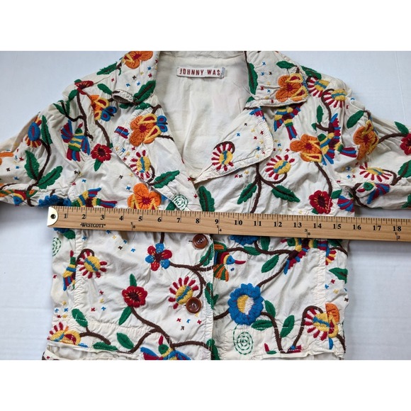Johnny Was Blazer Womens Small Embroidered Birds Flowers Buttoned Floral White‎ - Picture 2 of 9